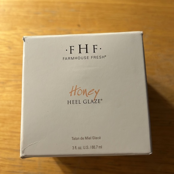 Brand new FHF Honey Heel Glaze with Brush! - Picture 3 of 5